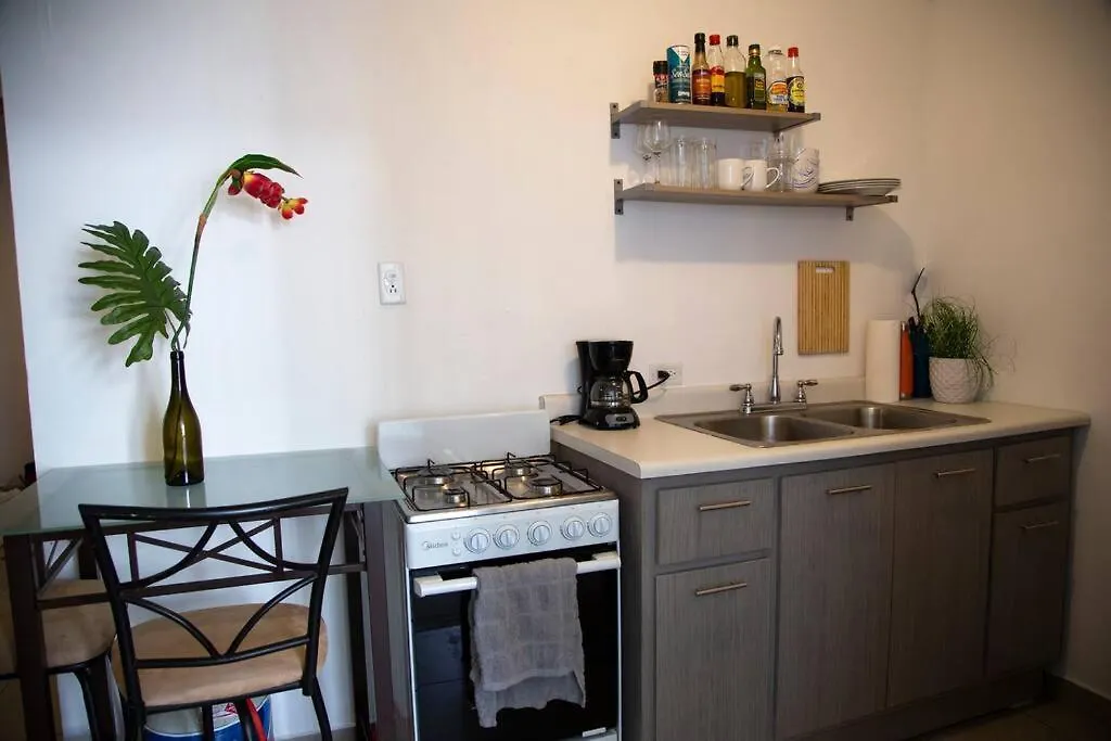 Casa Marvella@San Juan Apartment
